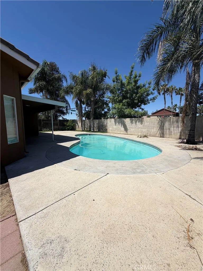 3005 Green Mountain Bakersfield, CA 93312