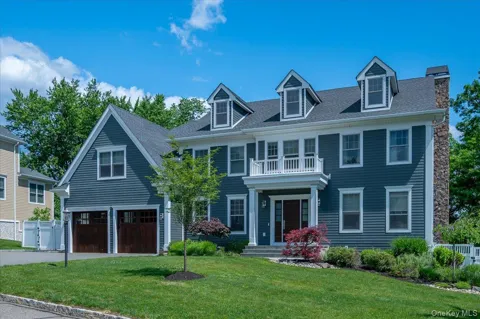 17 Riverton Drive
