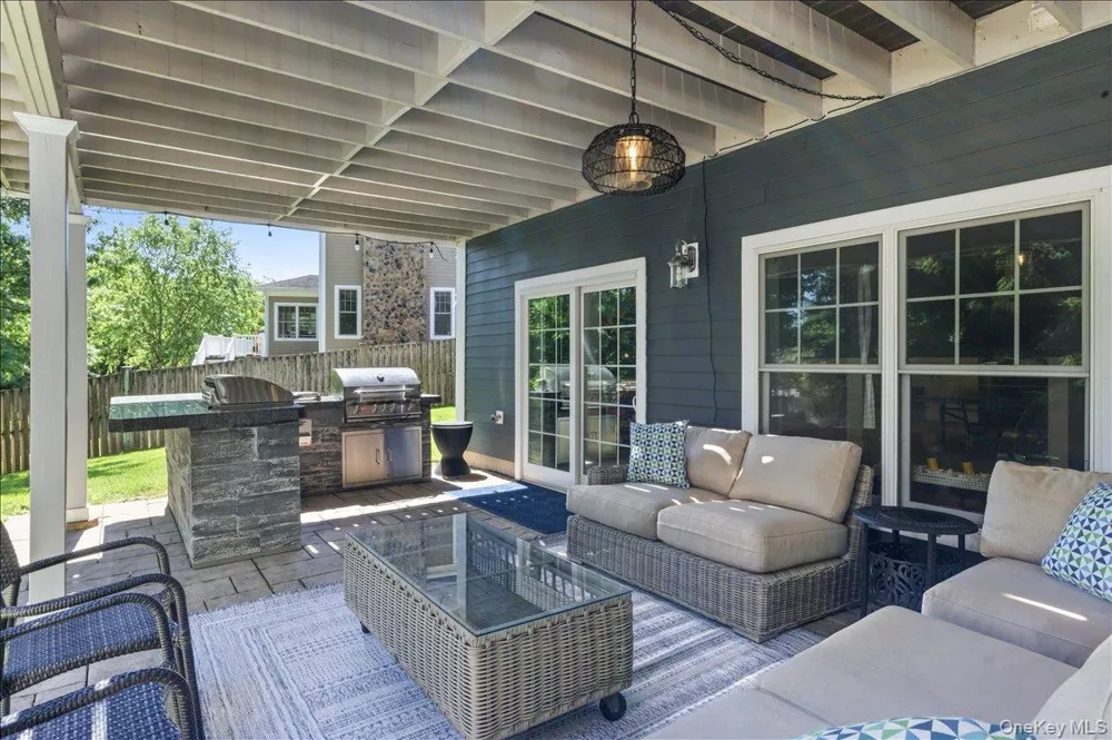 17 Riverton Drive Nyack, NY 10960