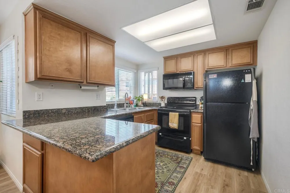 31909 Del Cielo Este #27 Bonsall, CA 92003