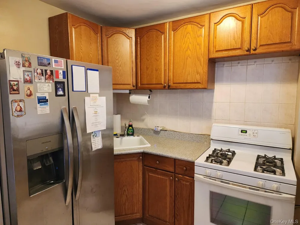 61-45 98th Street #4B Rego Park, NY 11374