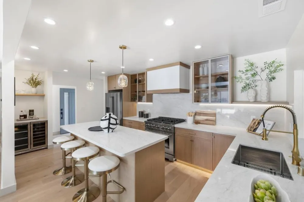 2600 Evergreen Drive San Bruno, CA 94066