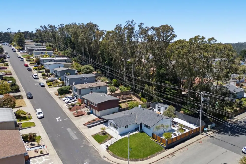 2600 Evergreen Drive San Bruno, CA 94066
