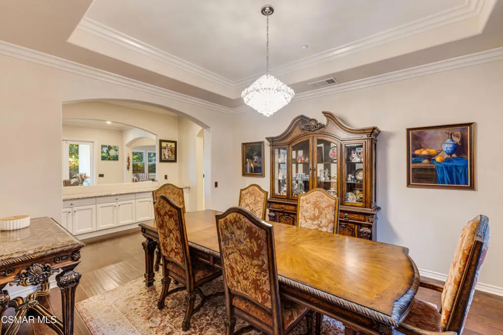 13268 Red Bird Court Moorpark, CA 93021