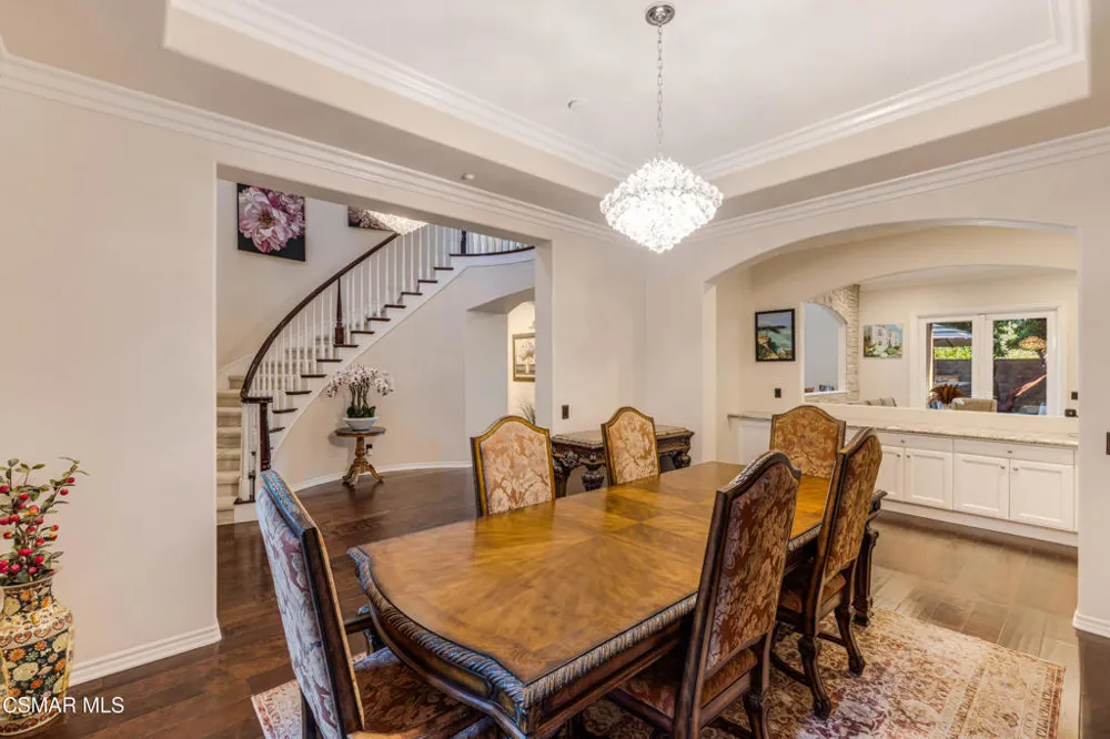13268 Red Bird Court Moorpark, CA 93021