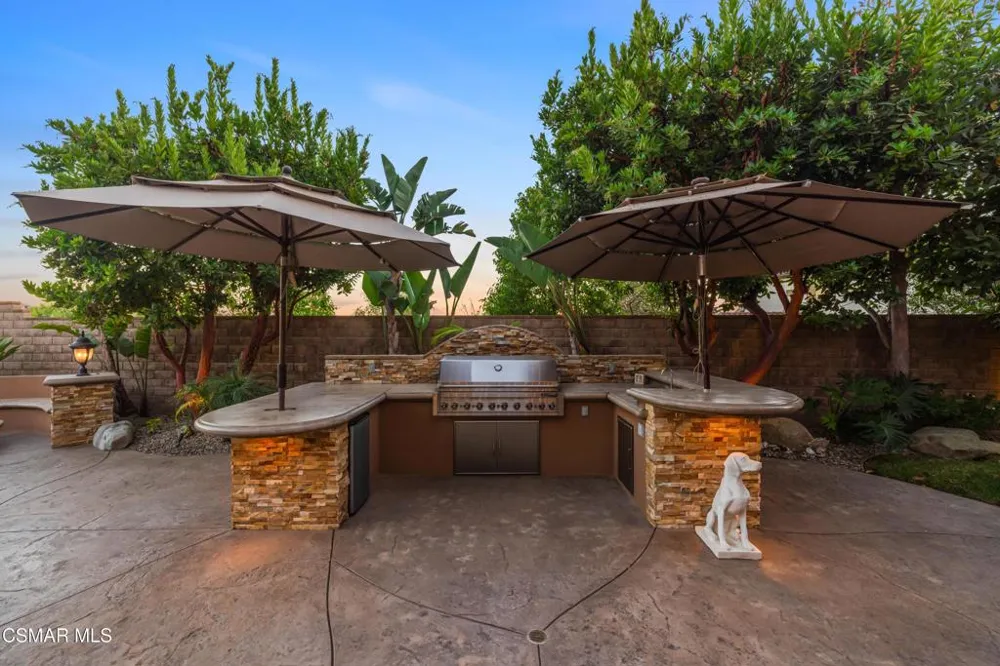 13268 Red Bird Court Moorpark, CA 93021