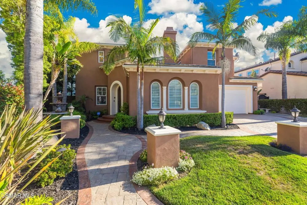 13268 Red Bird Court Moorpark, CA 93021