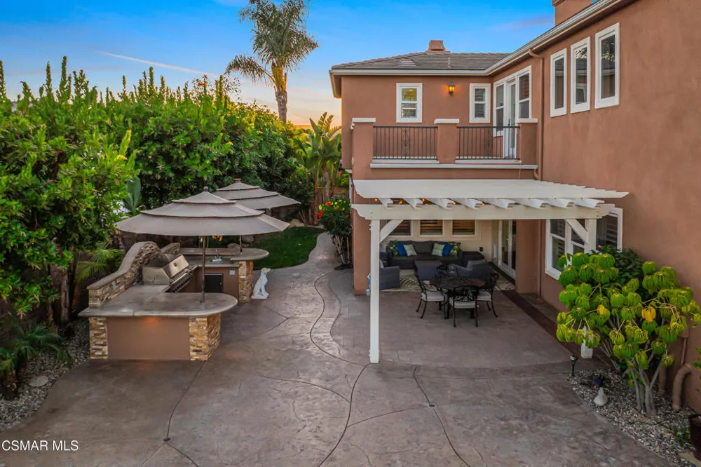 13268 Red Bird Court Moorpark, CA 93021