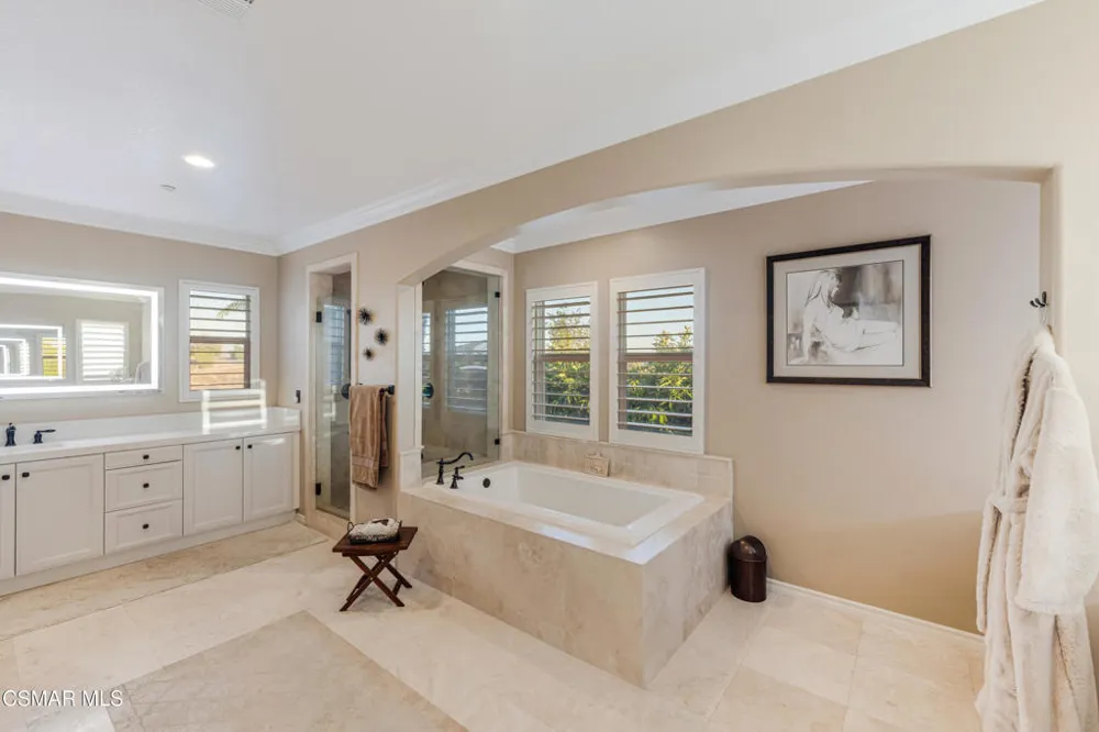 13268 Red Bird Court Moorpark, CA 93021