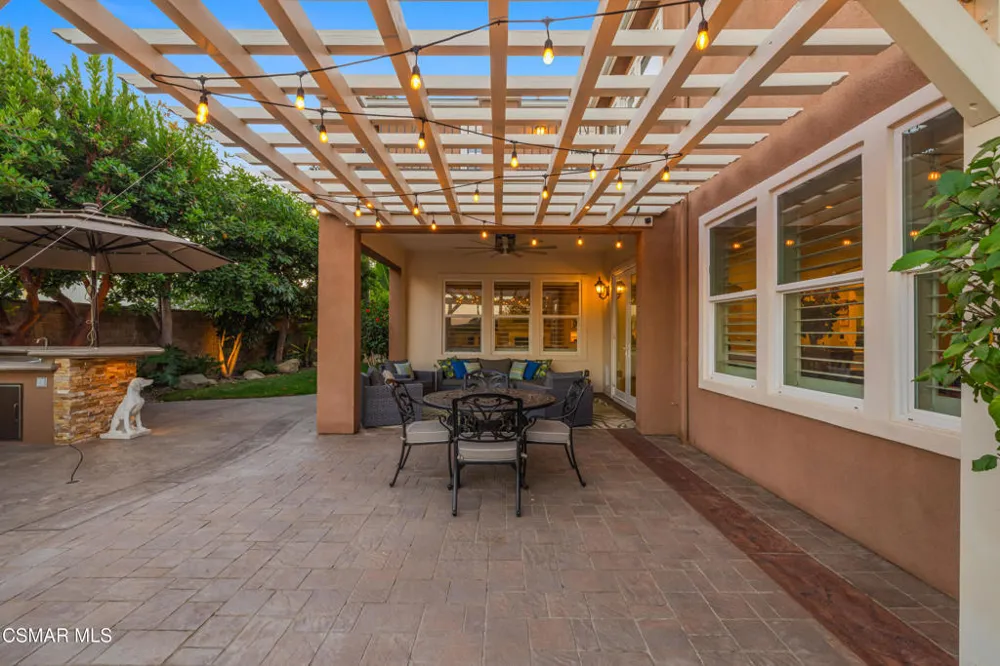 13268 Red Bird Court Moorpark, CA 93021