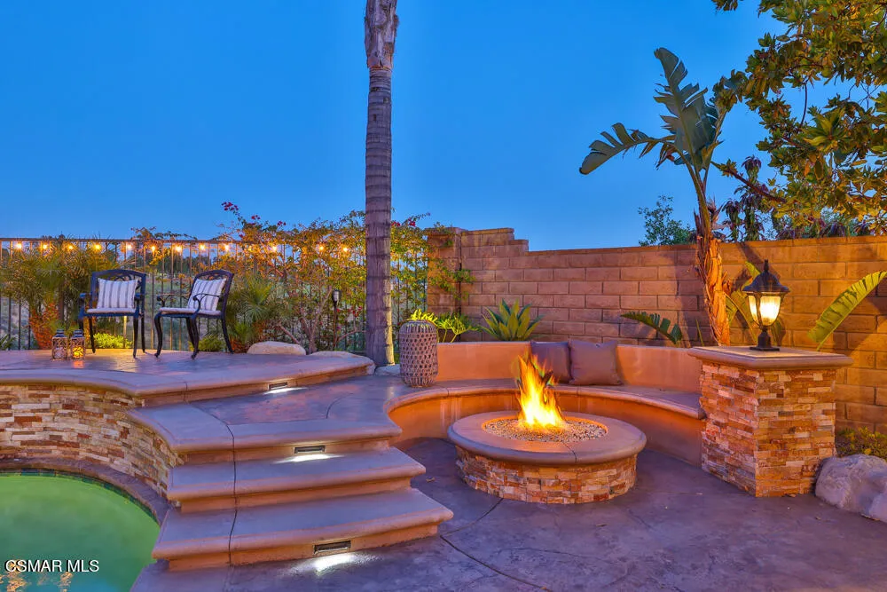 13268 Red Bird Court Moorpark, CA 93021