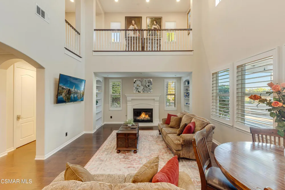 13268 Red Bird Court Moorpark, CA 93021