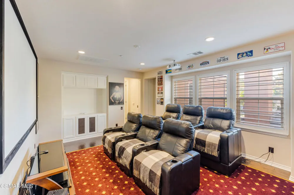 13268 Red Bird Court Moorpark, CA 93021