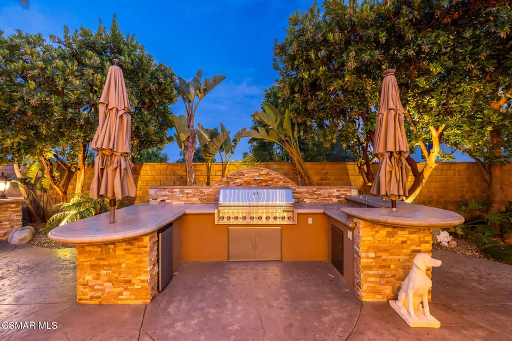 13268 Red Bird Court Moorpark, CA 93021