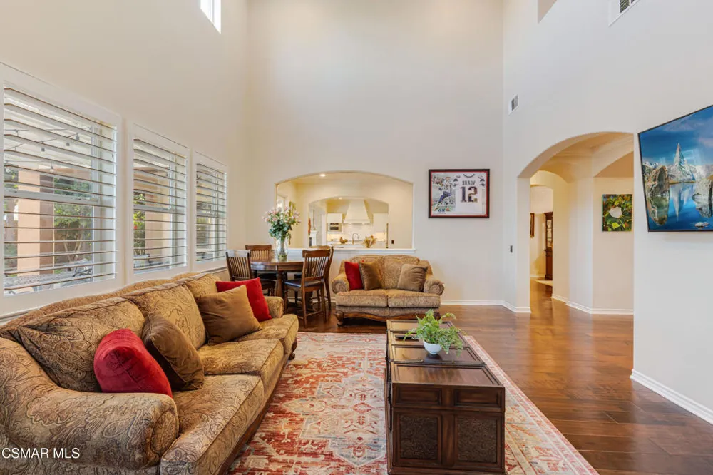 13268 Red Bird Court Moorpark, CA 93021