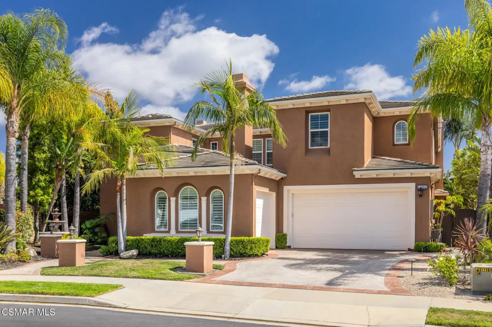 13268 Red Bird Court Moorpark, CA 93021