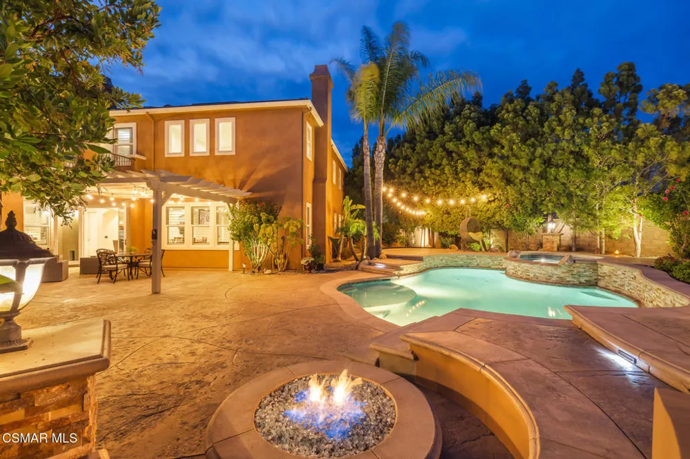 13268 Red Bird Court Moorpark, CA 93021