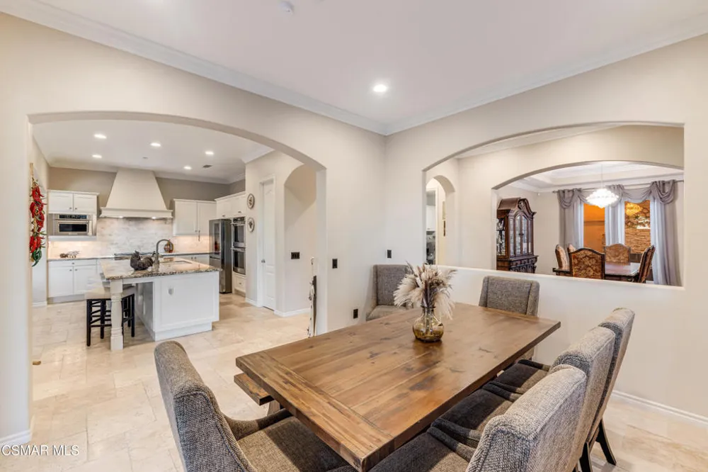 13268 Red Bird Court Moorpark, CA 93021