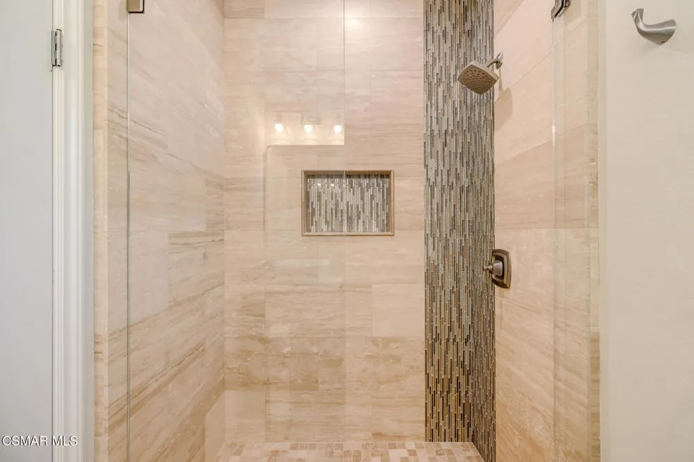 13268 Red Bird Court Moorpark, CA 93021