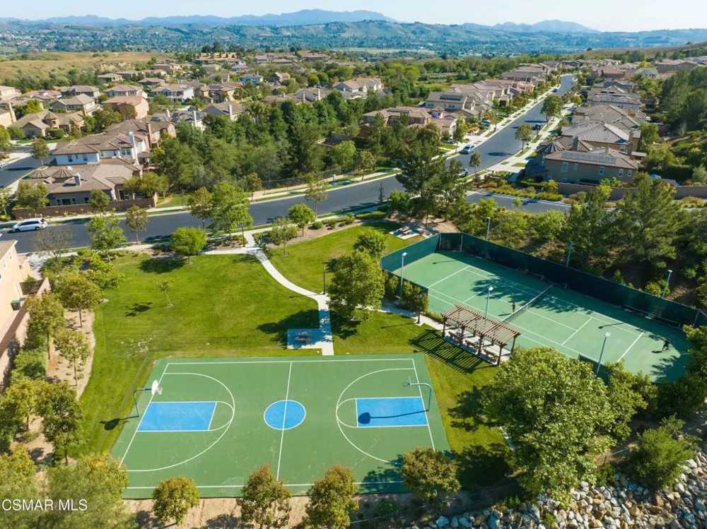 13268 Red Bird Court Moorpark, CA 93021
