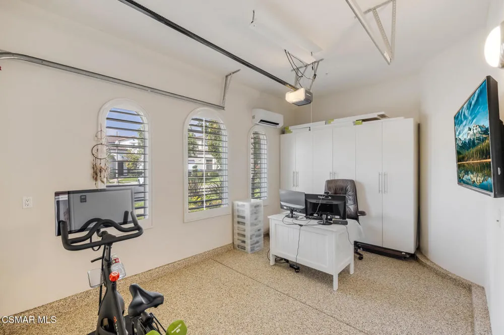 13268 Red Bird Court Moorpark, CA 93021