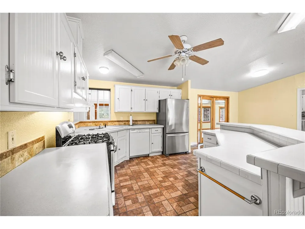 41 Matterhorn Circle Westcliffe, CO 81252