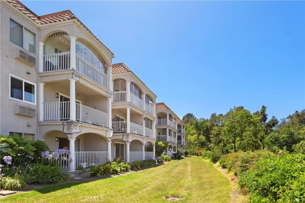 4025 Calle Sonora Este #3E Laguna Woods, CA 92637