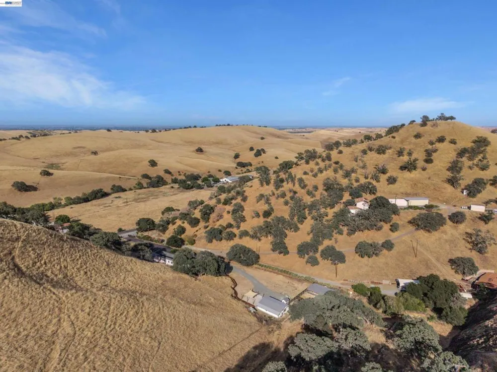 16800 Marsh Creek Rd Clayton, CA 94517