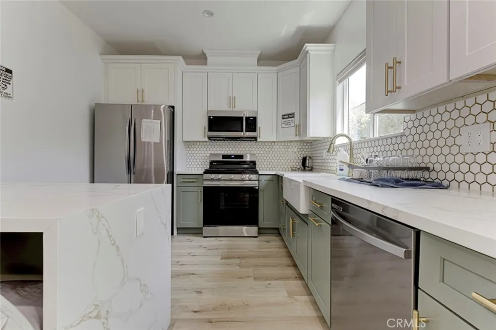 6206 Camellia North Hollywood, CA 91606