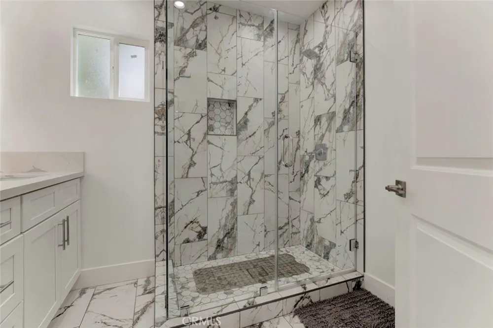 6206 Camellia North Hollywood, CA 91606