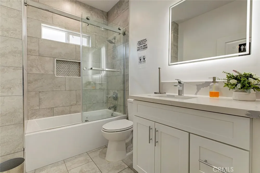 6206 Camellia North Hollywood, CA 91606