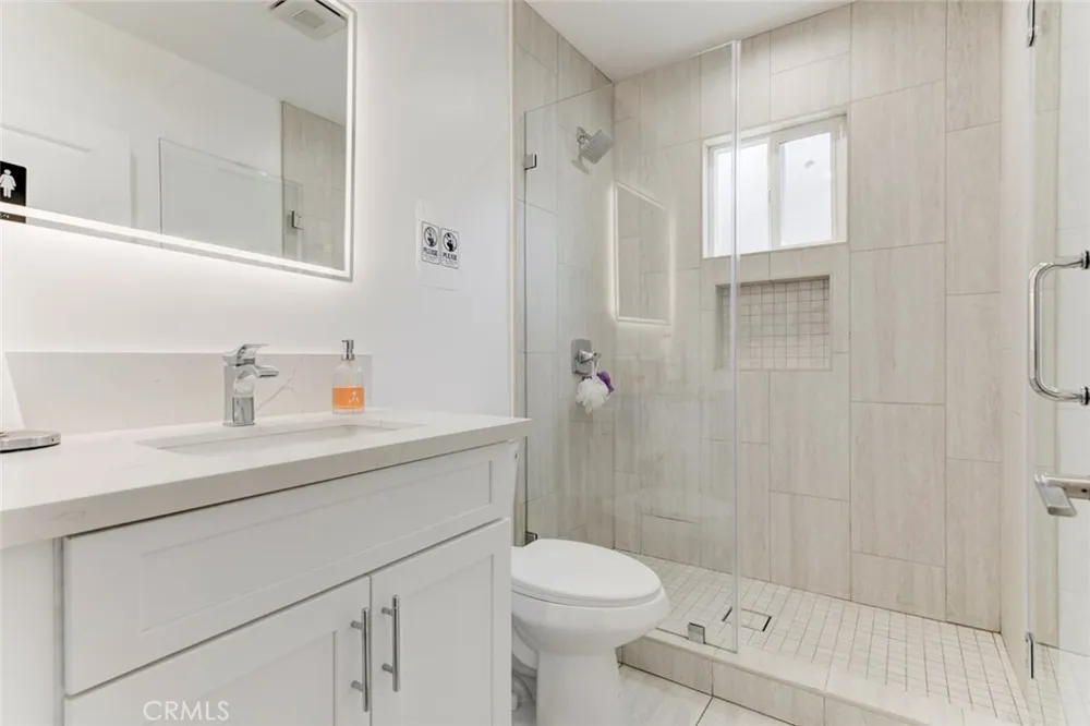6206 Camellia North Hollywood, CA 91606