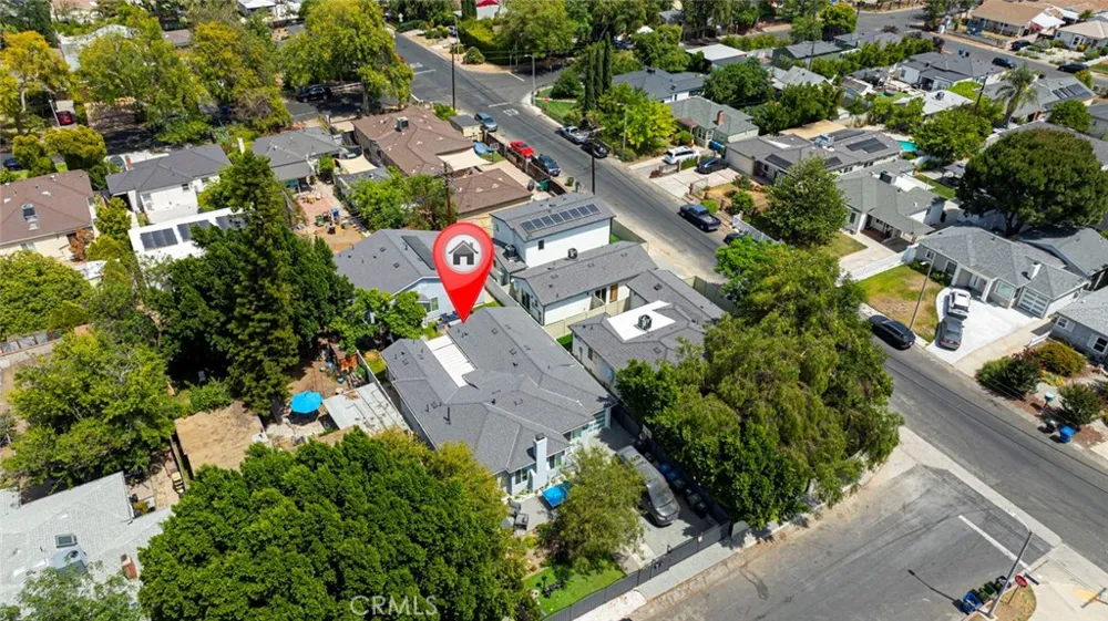 6206 Camellia North Hollywood, CA 91606