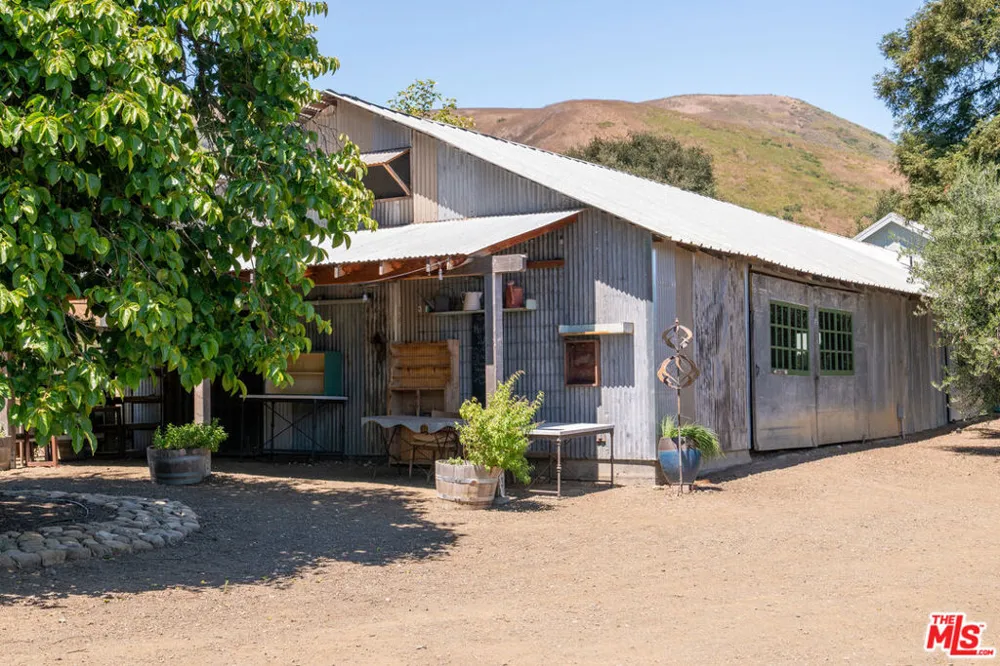 8630 Santa Rosa Road Buellton, CA 93427