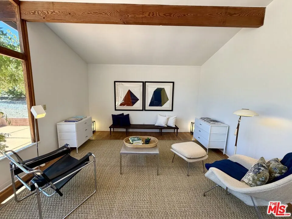 8630 Santa Rosa Road Buellton, CA 93427