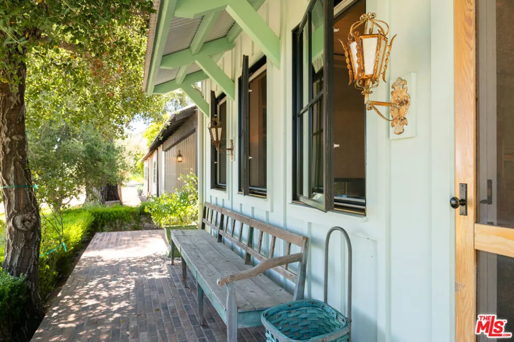 8630 Santa Rosa Road Buellton, CA 93427