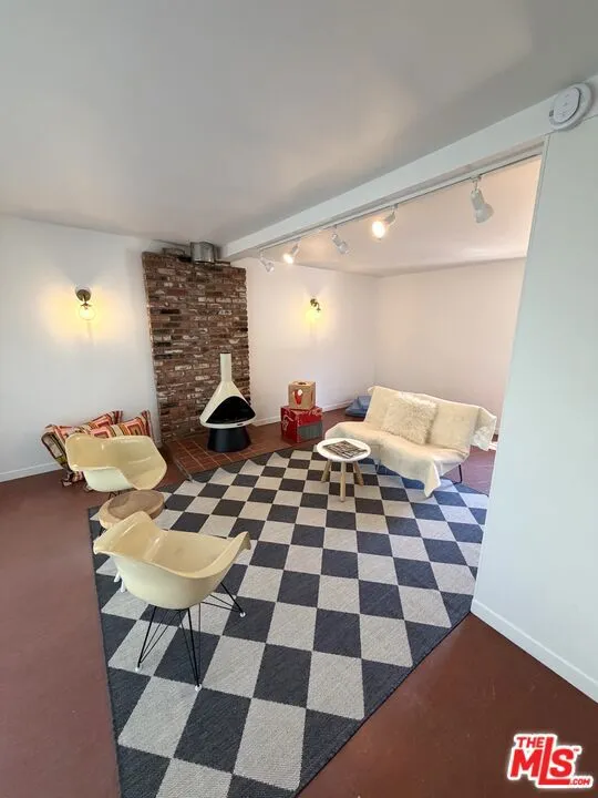 8630 Santa Rosa Road Buellton, CA 93427