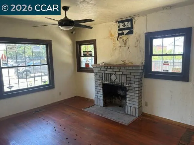 516 Ward St Martinez, CA 94553
