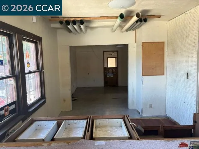 516 Ward St Martinez, CA 94553