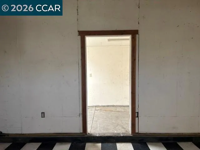 516 Ward St Martinez, CA 94553