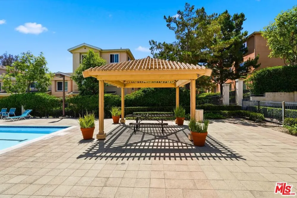 1050 Harbor Heights Drive #C Harbor City, CA 90710