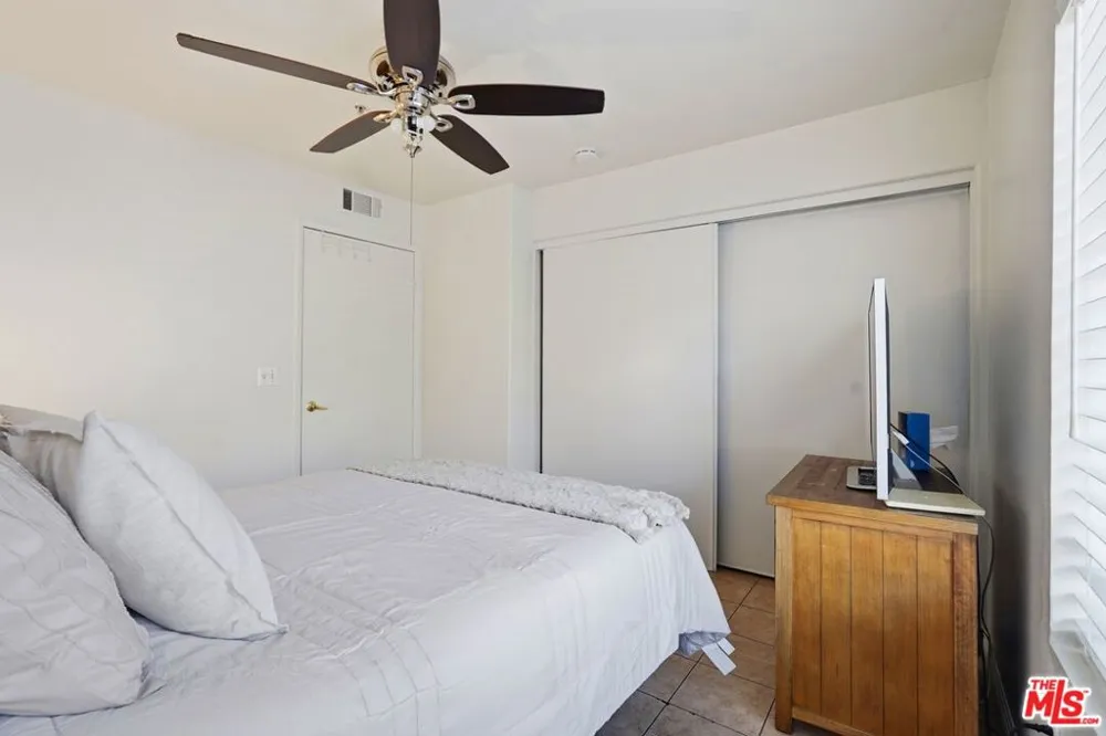 1050 Harbor Heights Drive #C Harbor City, CA 90710