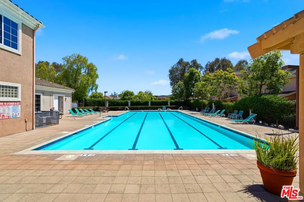 1050 Harbor Heights Drive #C Harbor City, CA 90710