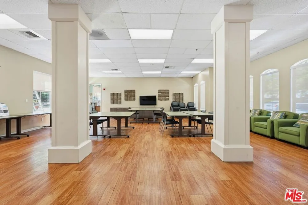 1050 Harbor Heights Drive #C Harbor City, CA 90710