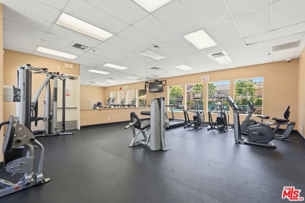 1050 Harbor Heights Drive #C Harbor City, CA 90710