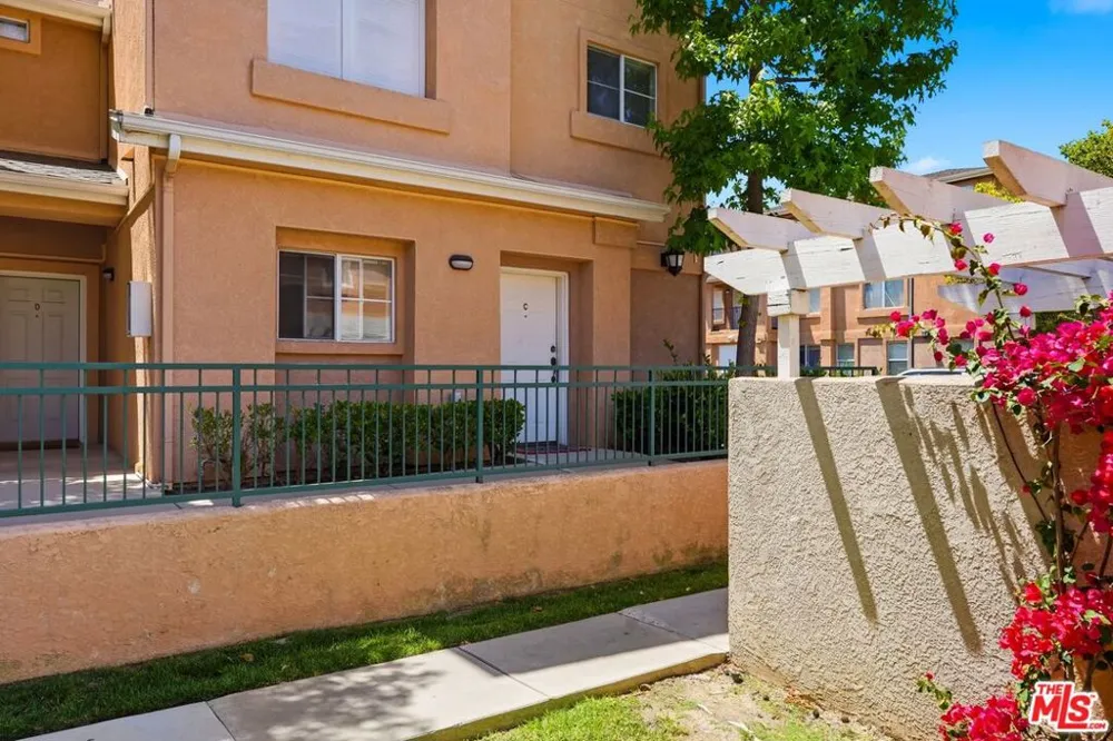 1050 Harbor Heights Drive #C Harbor City, CA 90710