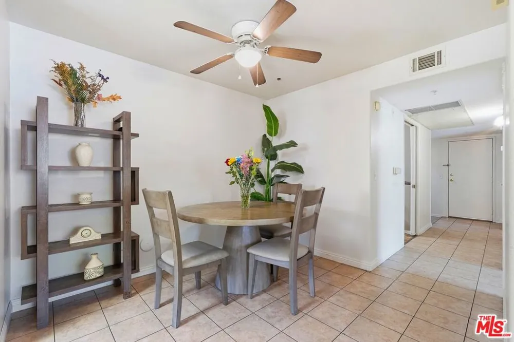 1050 Harbor Heights Drive #C Harbor City, CA 90710
