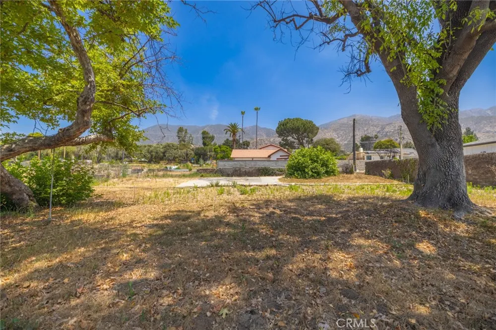 3383 Glenrose Avenue Altadena, CA 91001