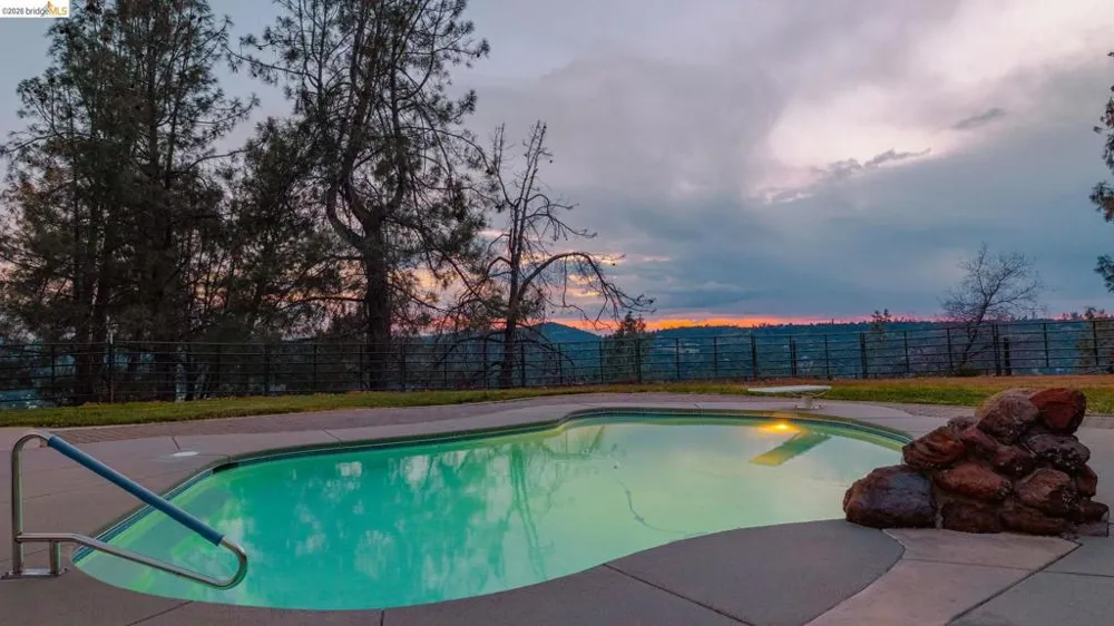 19466 Mira Monte Rd Tuolumne, CA 95379