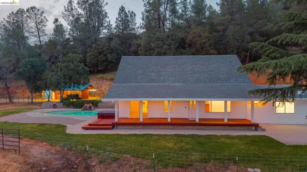 19466 Mira Monte Rd Tuolumne, CA 95379